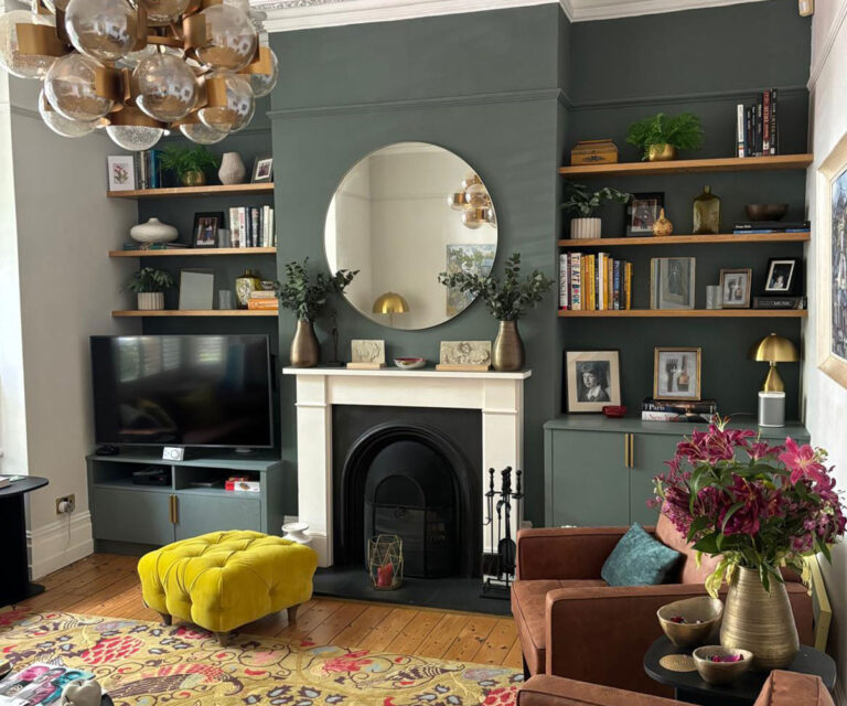 Suzannah & Co - professional painting and decorating – interior & exterior painting, wallpapering, kitchen furniture cabinetry refinishing in and around Sussex. Image of painted and decorated living room.